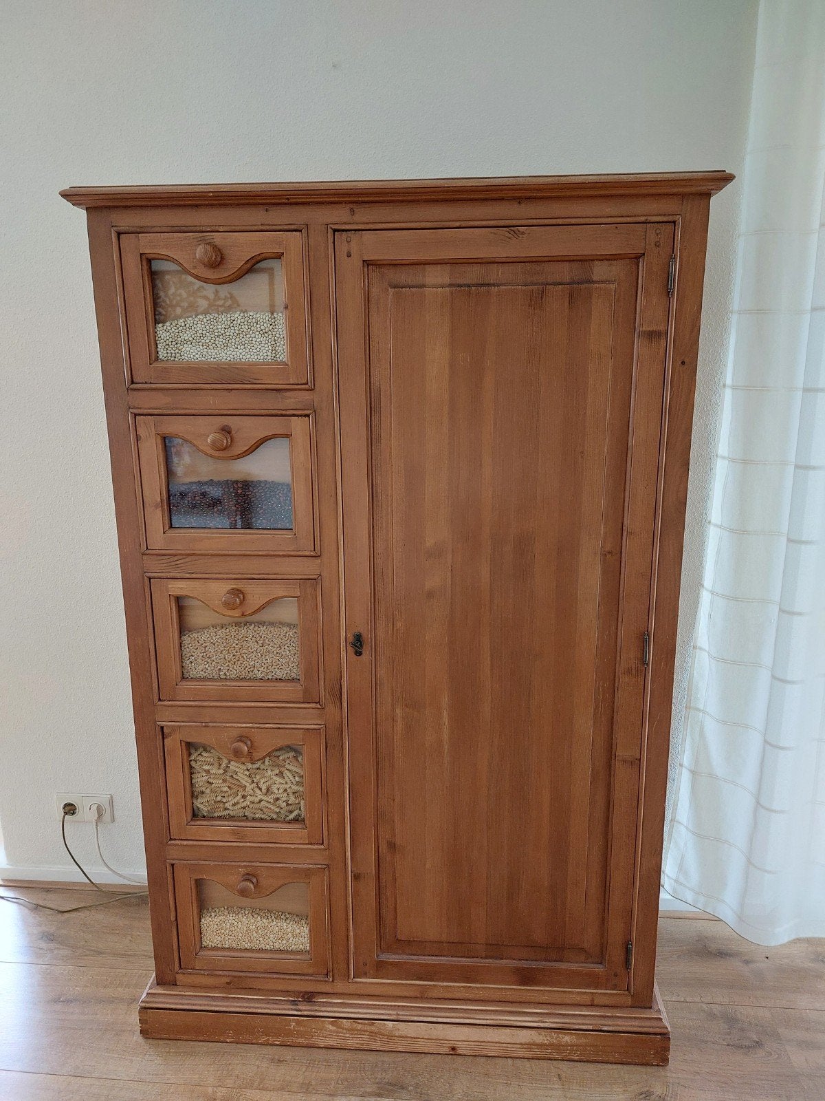 Grenen kast, Huis en Inrichting, Ophalen, Gebruikt, 100 tot 150 cm, 25 tot 50 cm