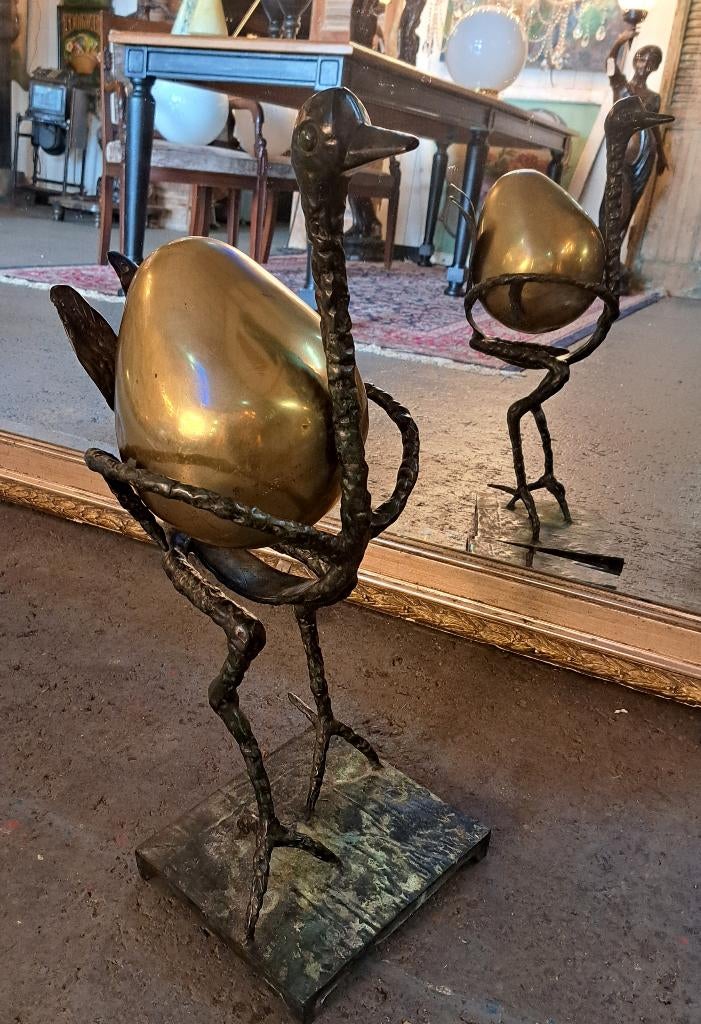 Bronzen vogel met ei Cia Ciacometti stijl 61cm hoog top item, Ophalen