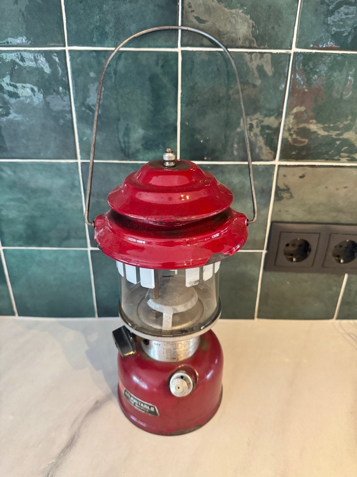 Vintage Rode Coleman benzine Lantaarn, Ophalen of Verzenden