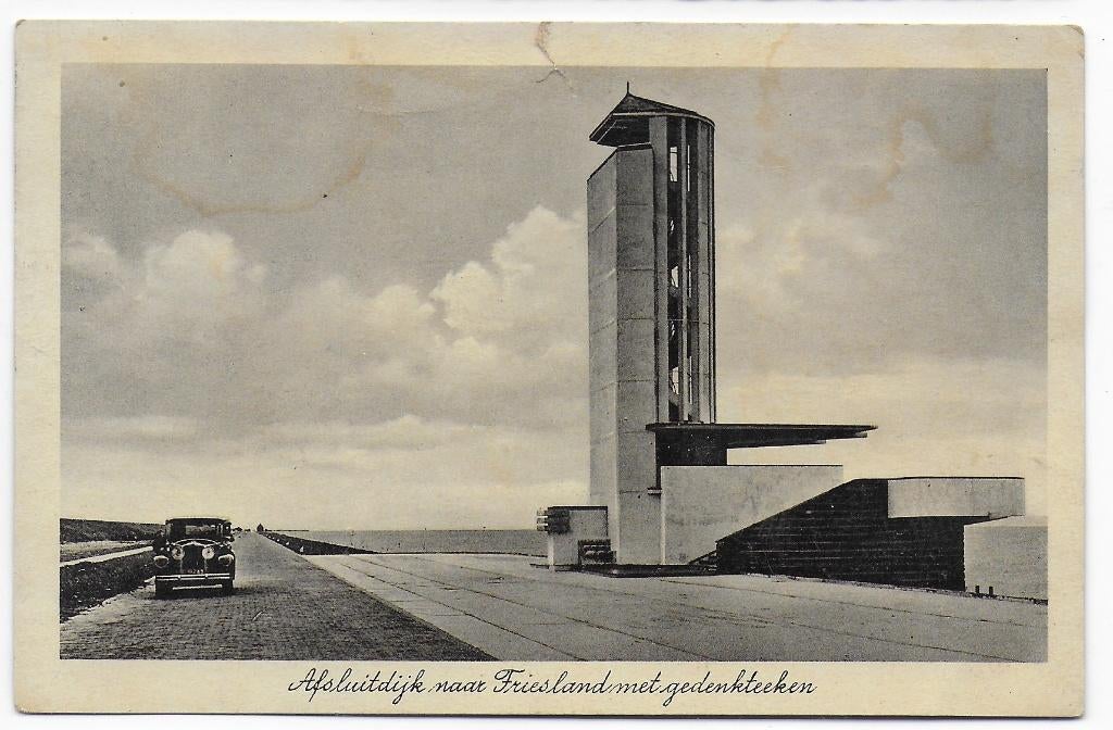 Afsuitdijk met gedenkteken oude gelopen ansichtkaart B7344, Ophalen of Verzenden, Voor 1920, Gelopen