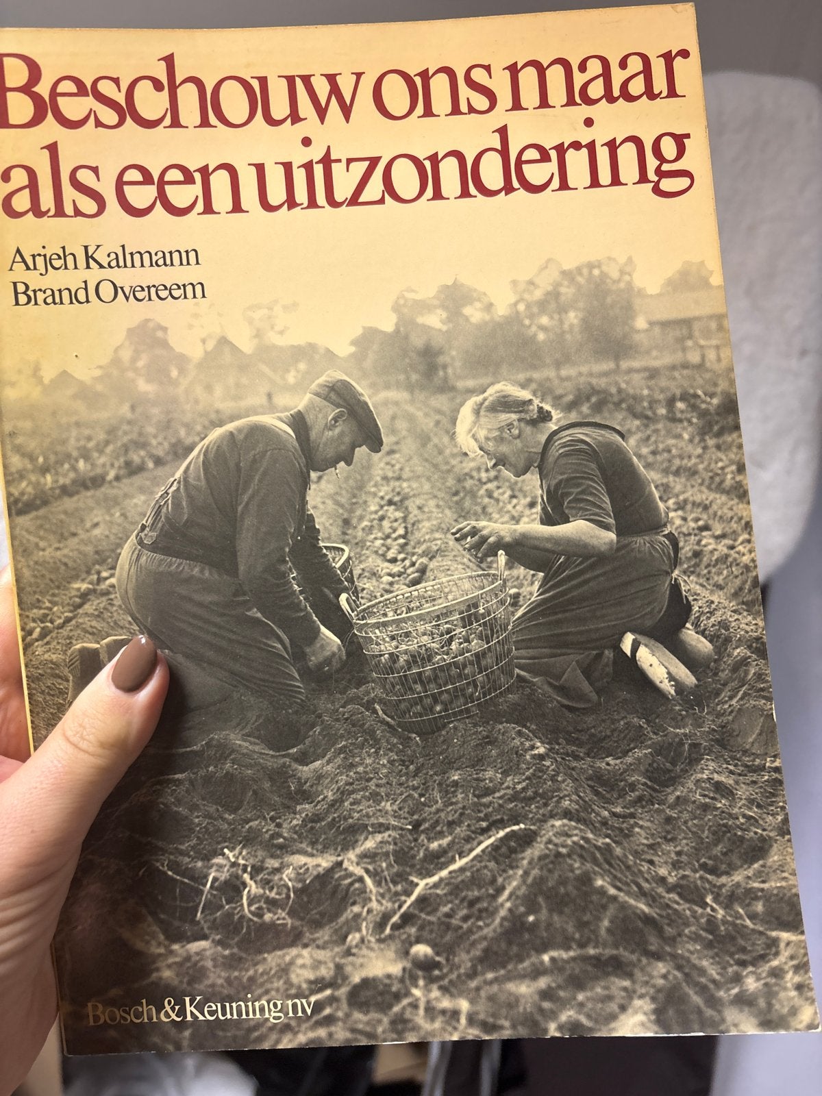 Beschouw ons maar als een uitzondering - Arjeh Kalmann, Boeken, Ophalen of Verzenden, Gelezen, Nederland