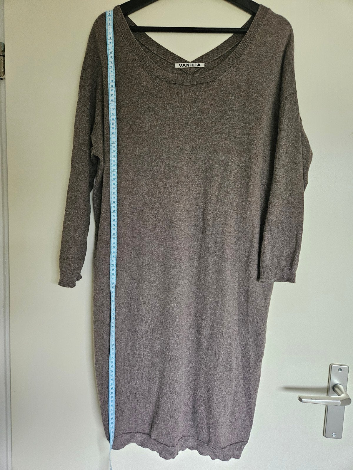 Beige Vanilia jurk mt M, Kleding | Dames, Maat 38/40 (M), Vanilia, Beige, Ophalen of Verzenden