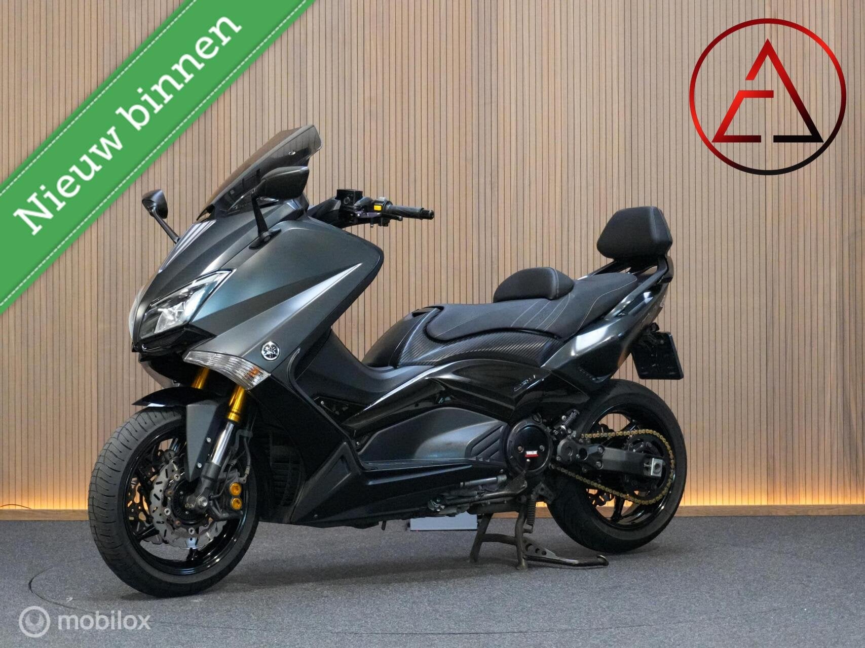 Yamaha TMAX 530 Iron Max ABS 2016 - LeoVince - Chain drive, Info@yamaha.nl, 3225LD, Bedrijf, Yamaha