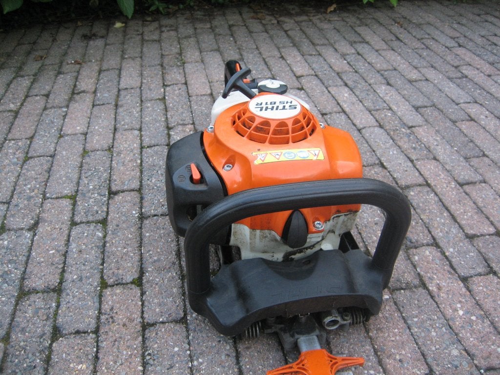 Foto 8 van Stihl HS81R Heggenschaar Heggeschaar Benzine