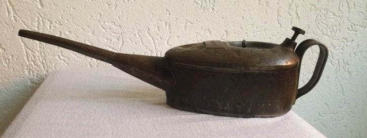 oliespuit met pomp mechanisme, Ophalen of Verzenden
