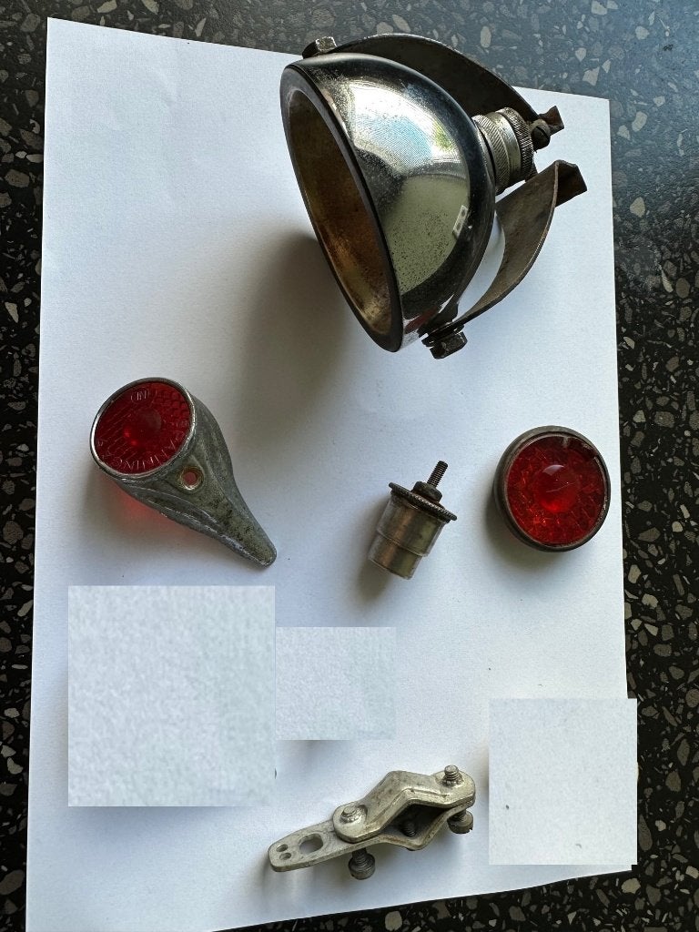 Oldtimer verlichting. Koplamp, achterlichtkapjes, fittingen., Ophalen of Verzenden, Gebruikt, Overig, Achterlicht