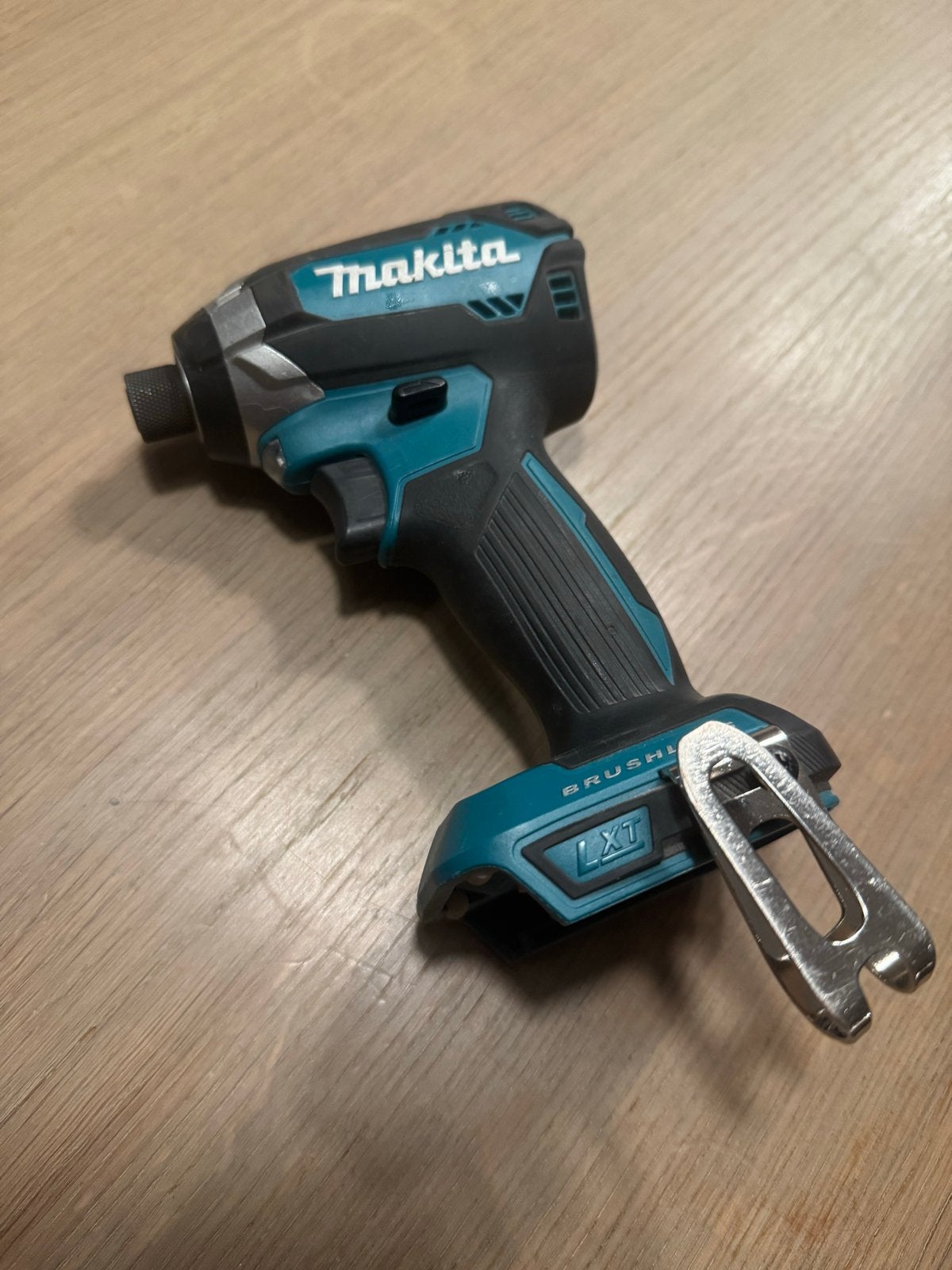 Makita DTD153Z slagschroevendraaier 18V (Body), Ophalen of Verzenden, Gebruikt, Overige typen, Variabele snelheid