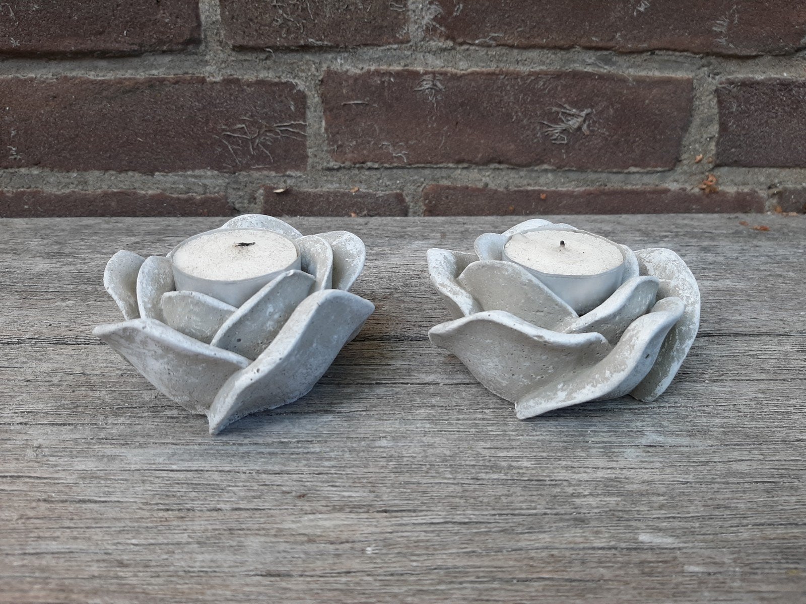 2 Betonnen roosjes waxinehouders rozen beton, Ophalen of Verzenden