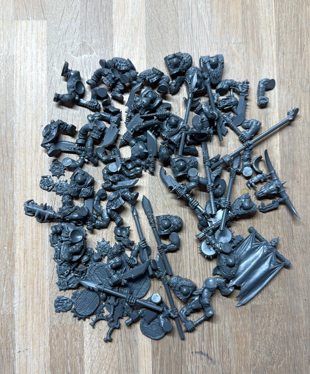 Warhammer 10x Orruk Greenskinz #2, Hobby en Vrije tijd, Ophalen of Verzenden, Zo goed als nieuw, Warhammer