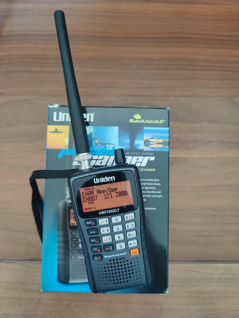 Uniden UBC125XLT Handscanner - Zo goed als nieuw, Telecommunicatie, Scanners, Ophalen of Verzenden, Zo goed als nieuw, 500 kanalen of meer