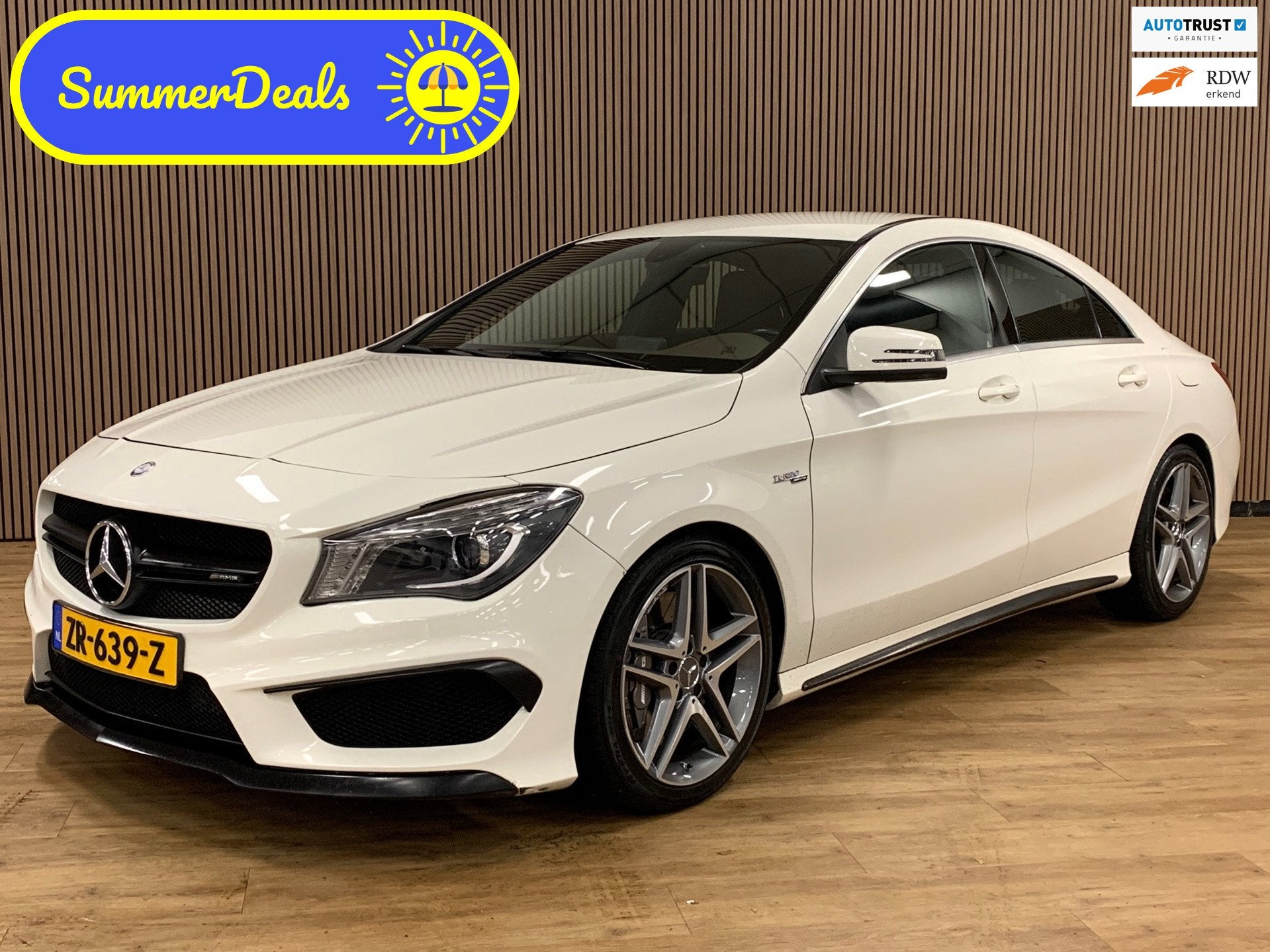 Mercedes-Benz CLA-klasse AMG 45 4MATIC Edition 1|Camera|9700, Auto's, Automaat, CLA, Gebruikt, 4 cilinders
