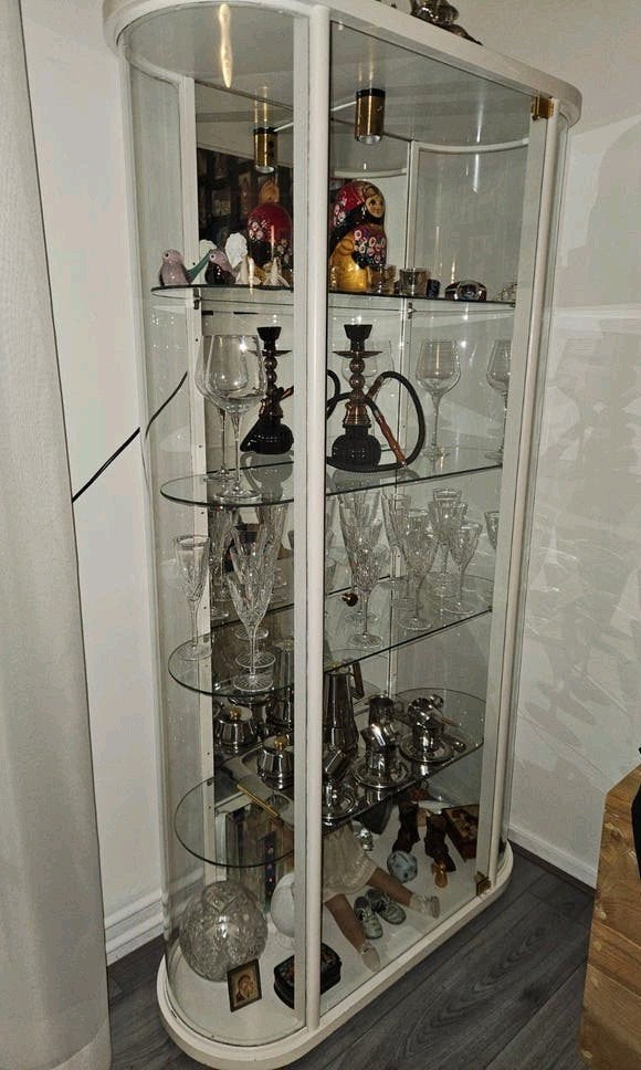 Glazen vitrinekast met verlichting - Gebogen design, Ophalen, Modern, Gebogen, 50 tot 100 cm, 150 tot 200 cm