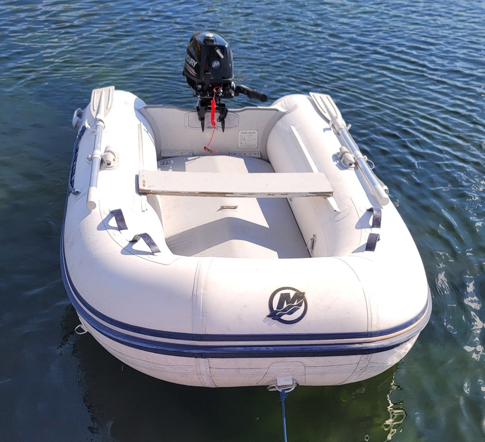 Quicksilver 250 Air Deck rubberboot met Mercury 4pk motor, Watersport en Boten, Rubberboten, Ophalen, Buitenboordmotor, PVC, Mercury