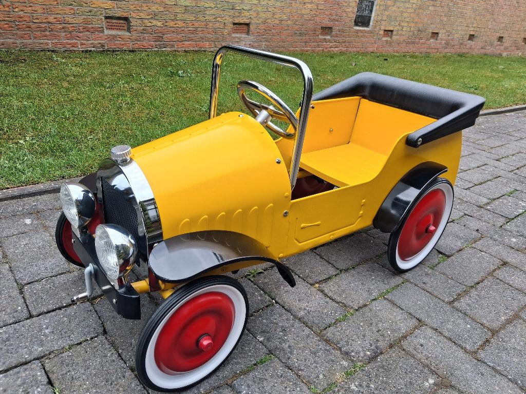 Brum Trapauto  nieuwstaat., Kinderen en Baby's, Speelgoed | Buiten | Voertuigen en Loopfietsen, Ophalen, Zo goed als nieuw, Loopfiets
