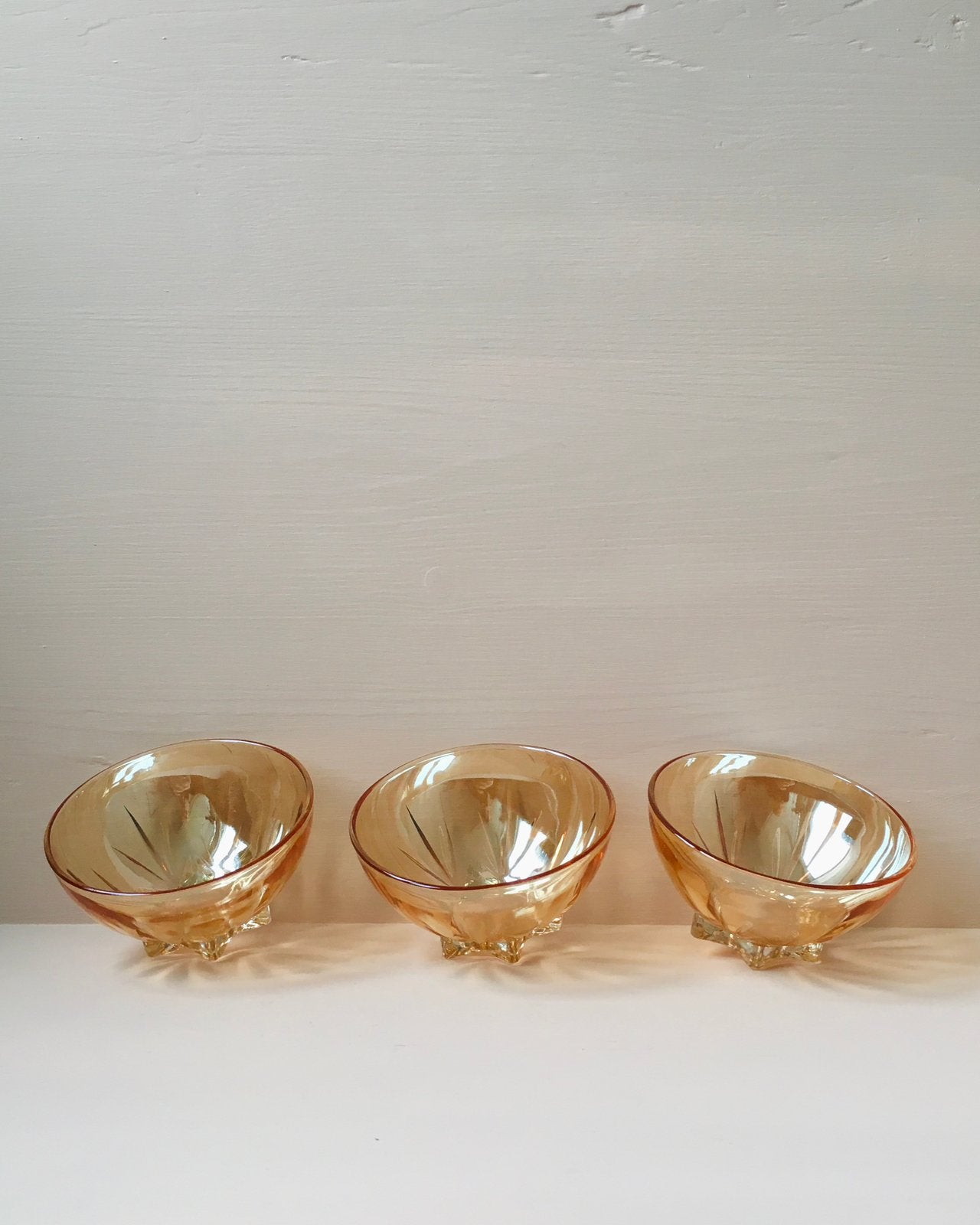 8 puntgave oranje Franse schaaltjes van oranje glimmend glas, Verzamelen, Ophalen of Verzenden, Zo goed als nieuw, Overige typen