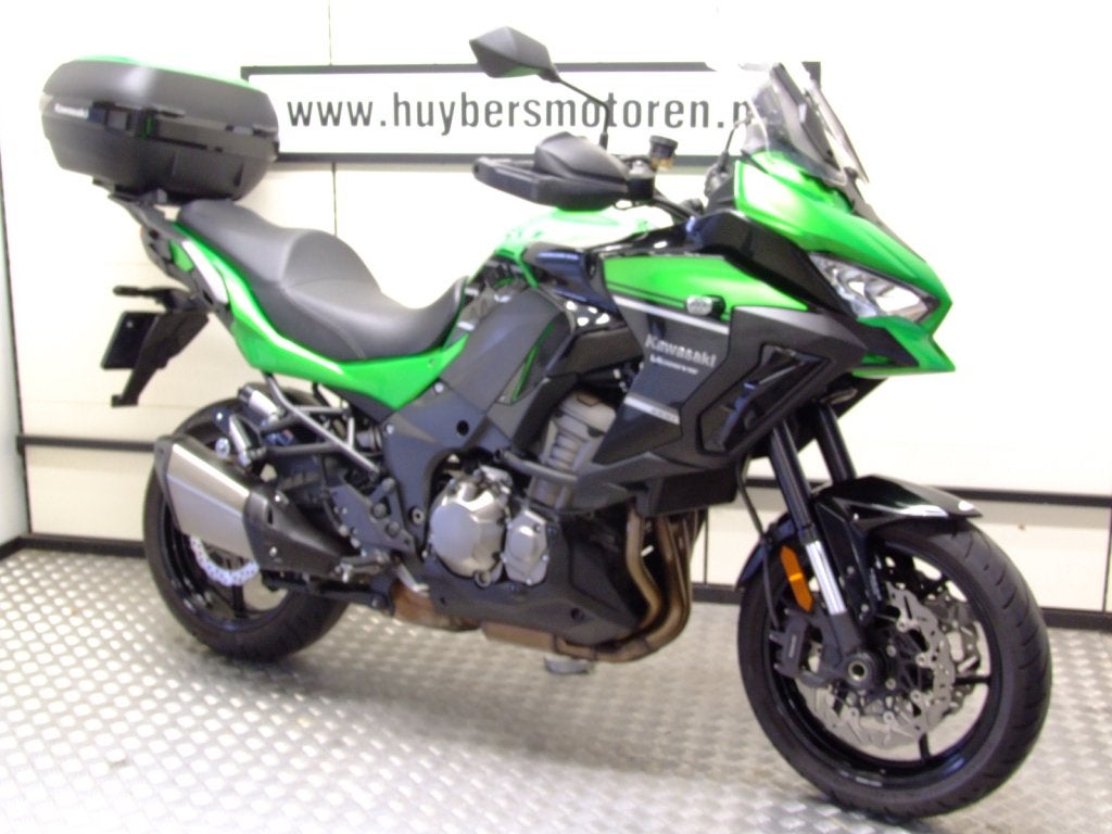 Kawasaki Versys 1000 Touring 2020, Motoren, Niet ingevuld, 4 cilinders, Bedrijf, Niet ingevuld