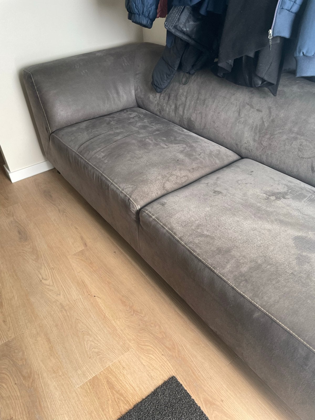 Bank grijs 2,5 zits. Ideaal voor studenten., Huis en Inrichting, Banken | Bankstellen, Ophalen, Gebruikt, Driepersoons, 75 tot 100 cm