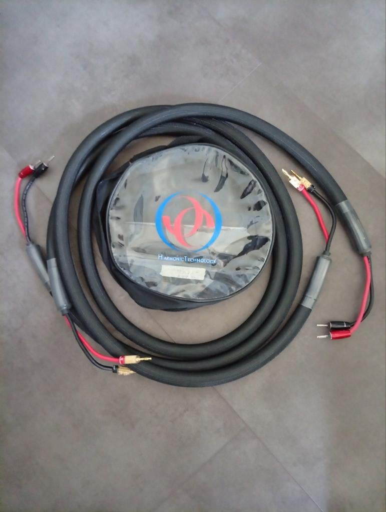 Harmonic Technology 11+ Luidsprekerkabel 2.40m met hoes, Verzenden, Gebruikt, 2 tot 5 meter, Luidsprekerkabel