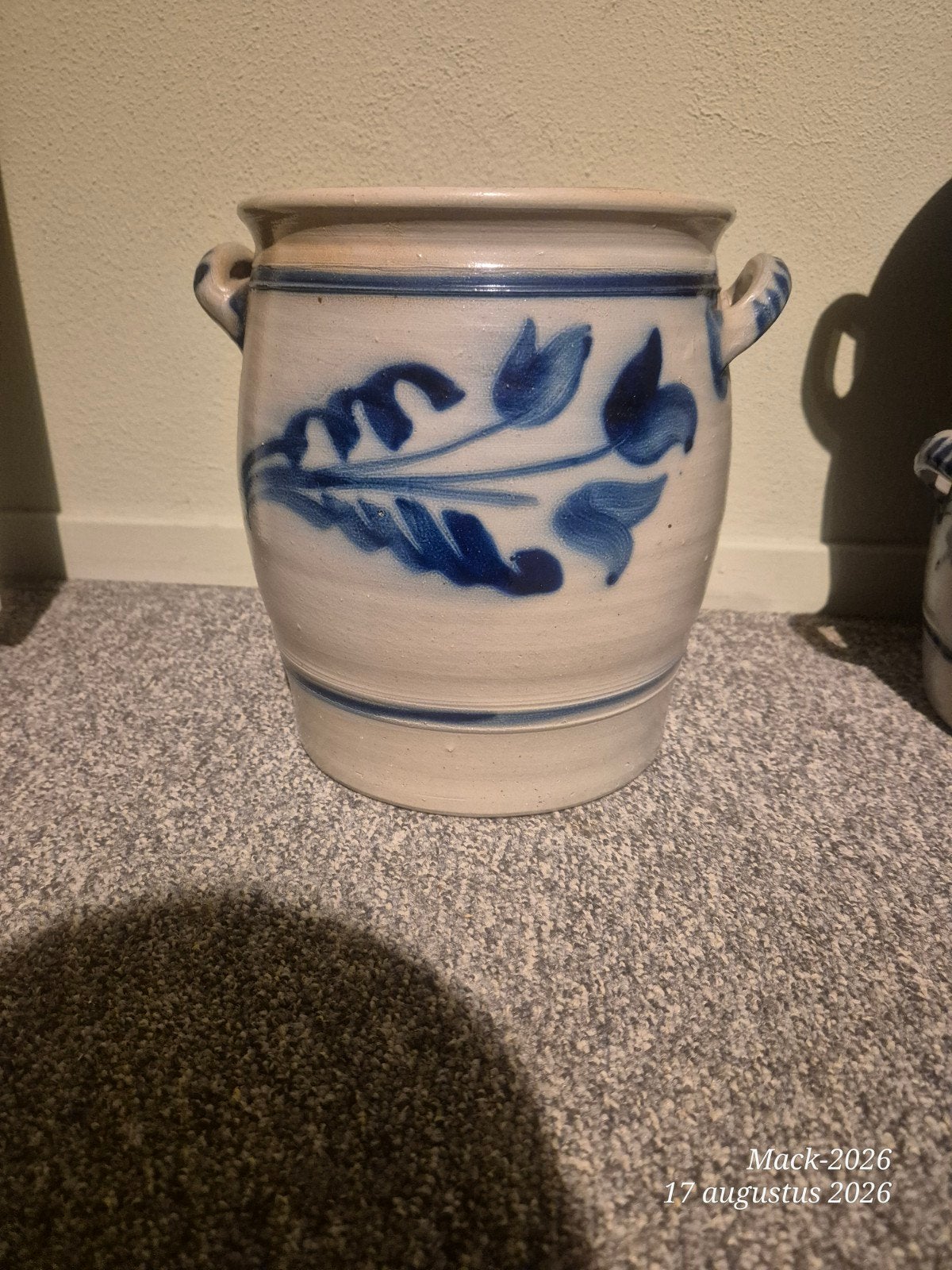 Antieke zoutglazuur pot met blauw decor, Antiek en Kunst, Ophalen of Verzenden