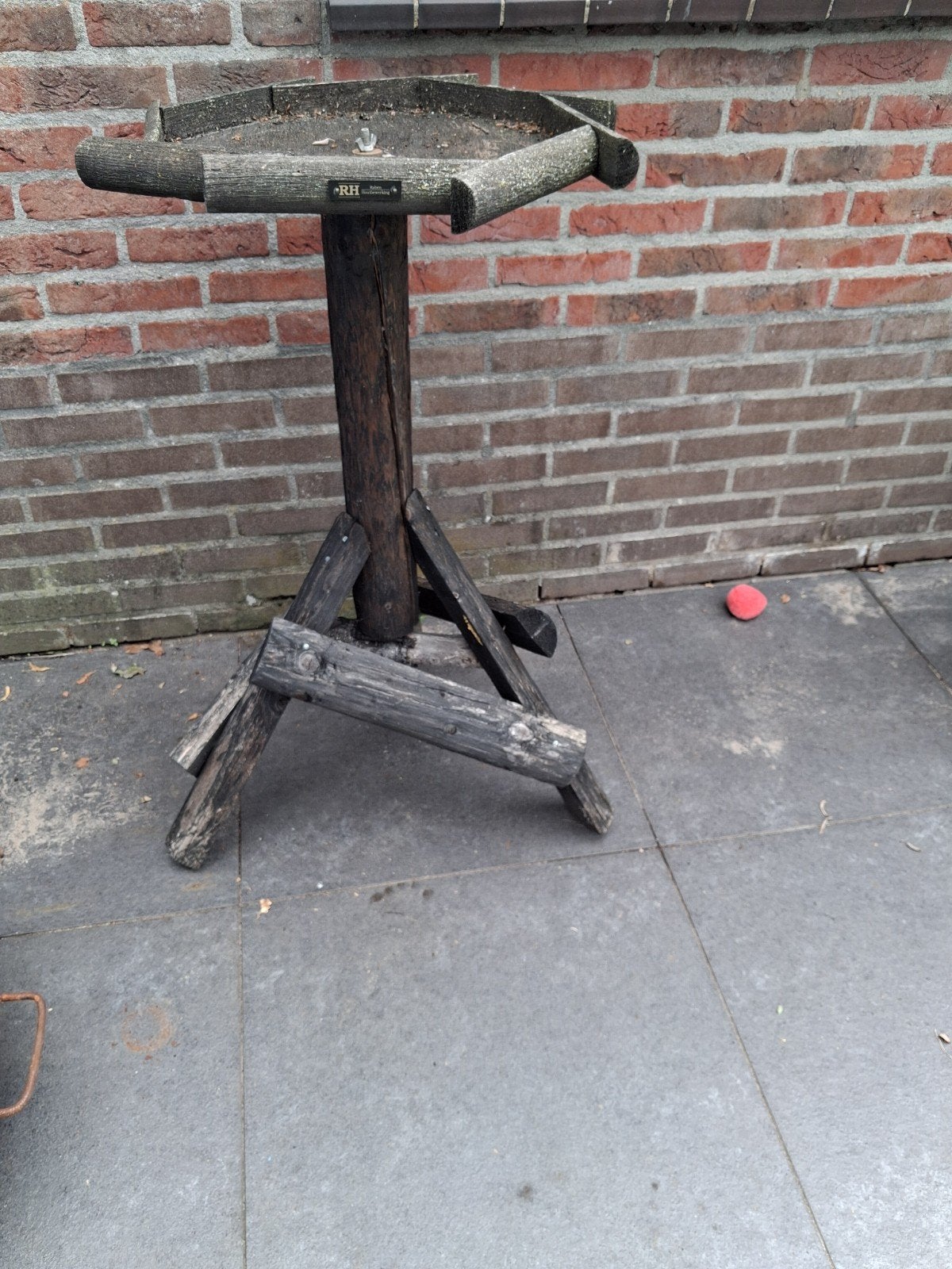 Houten voedertafel, Gebruikt, 55 tot 75 cm, Overige vormen, Rustiek, Landelijk
