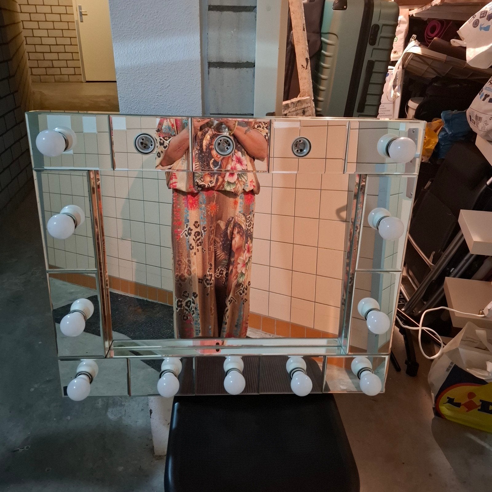 Make-up spiegel met verlichting. (heel), Ophalen, Gebruikt, 100 tot 150 cm, 100 tot 125 cm
