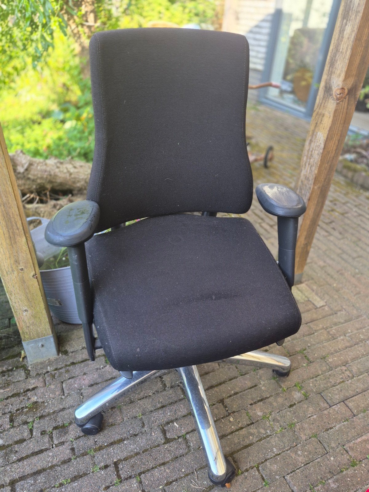 Axia ergonomische bureastoel, Ophalen, Gebruikt, Zwart