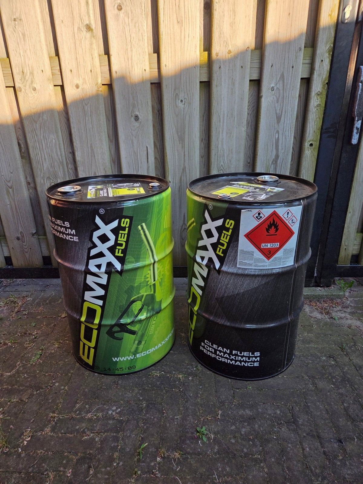 50 liter vat 2 stuks, Ophalen