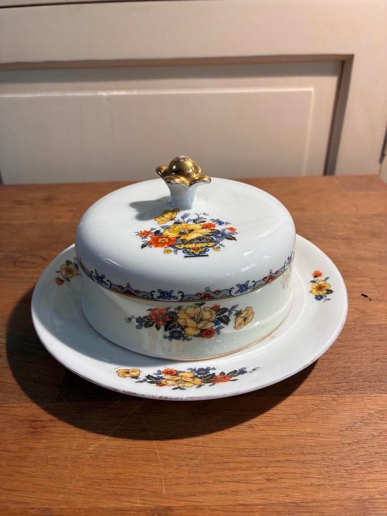 RKG Tsjechoslowakije Porseleinen Boterpot met Bloemen, Ophalen of Verzenden