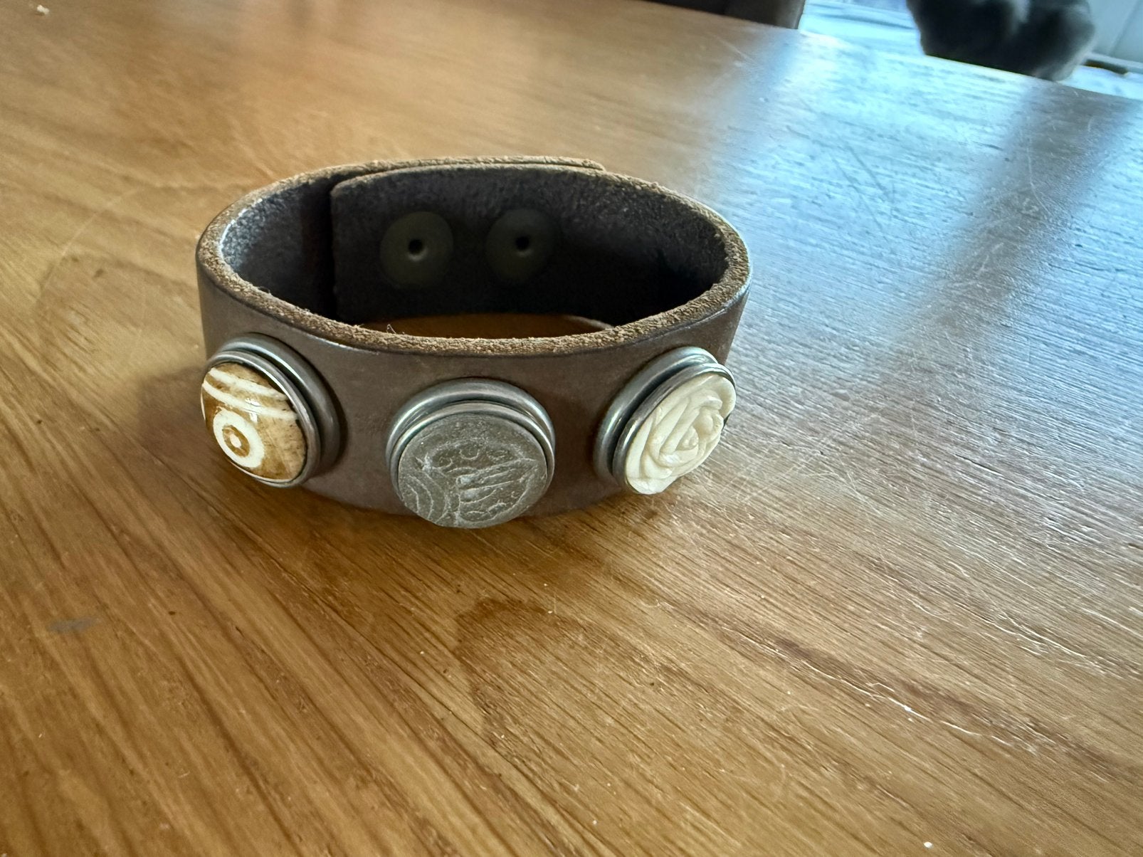 Bruine Noosa armband met 3 Noosa chunks, maat M., Sieraden, Tassen en Uiterlijk, Armbanden, Ophalen of Verzenden, Gebruikt, Bruin