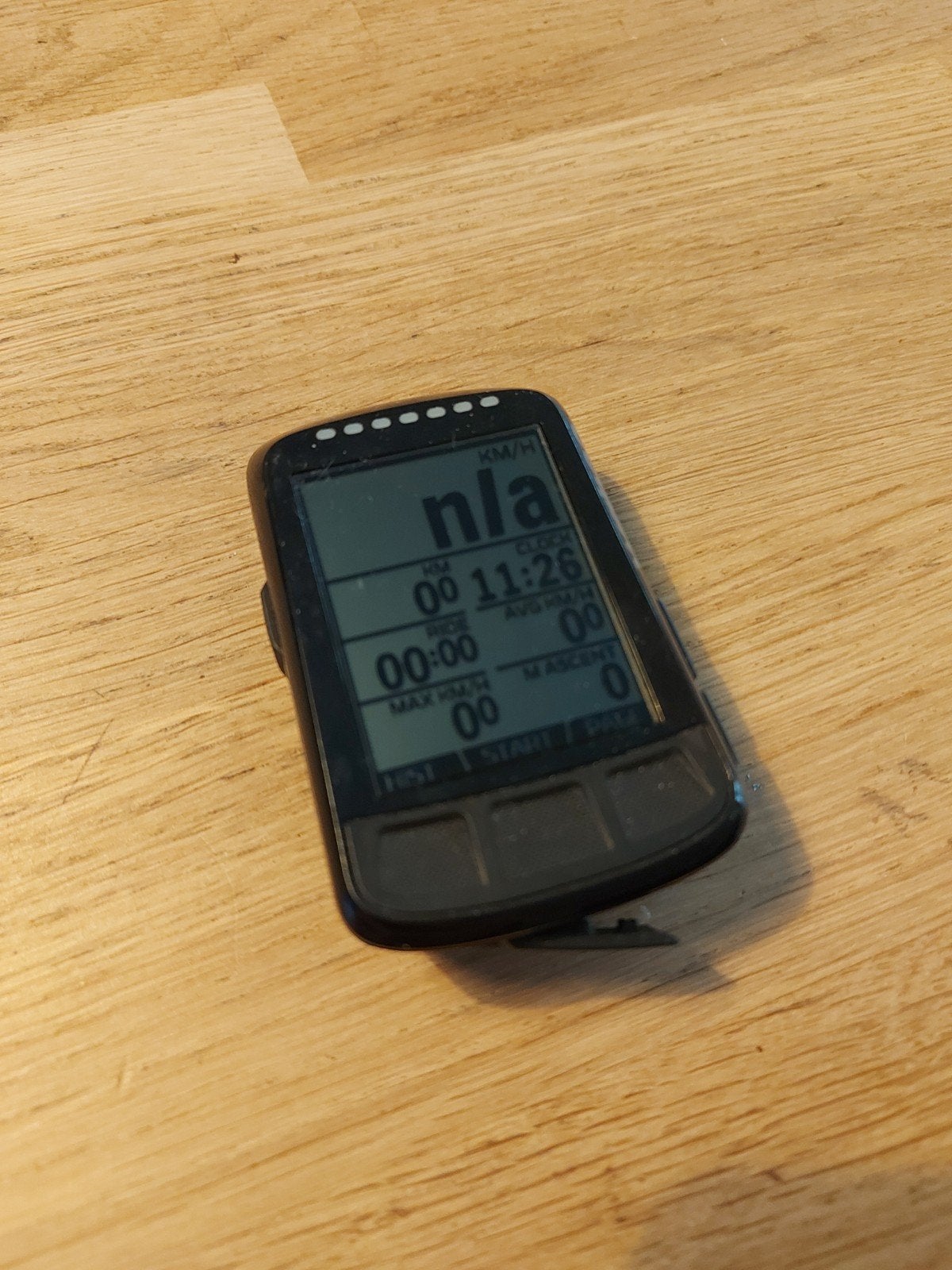 Wahoo ELEMNT BOLT fietscomputer inclusief stuurmount, Fietsen en Brommers, Fietsaccessoires | Fietscomputers, Zo goed als nieuw