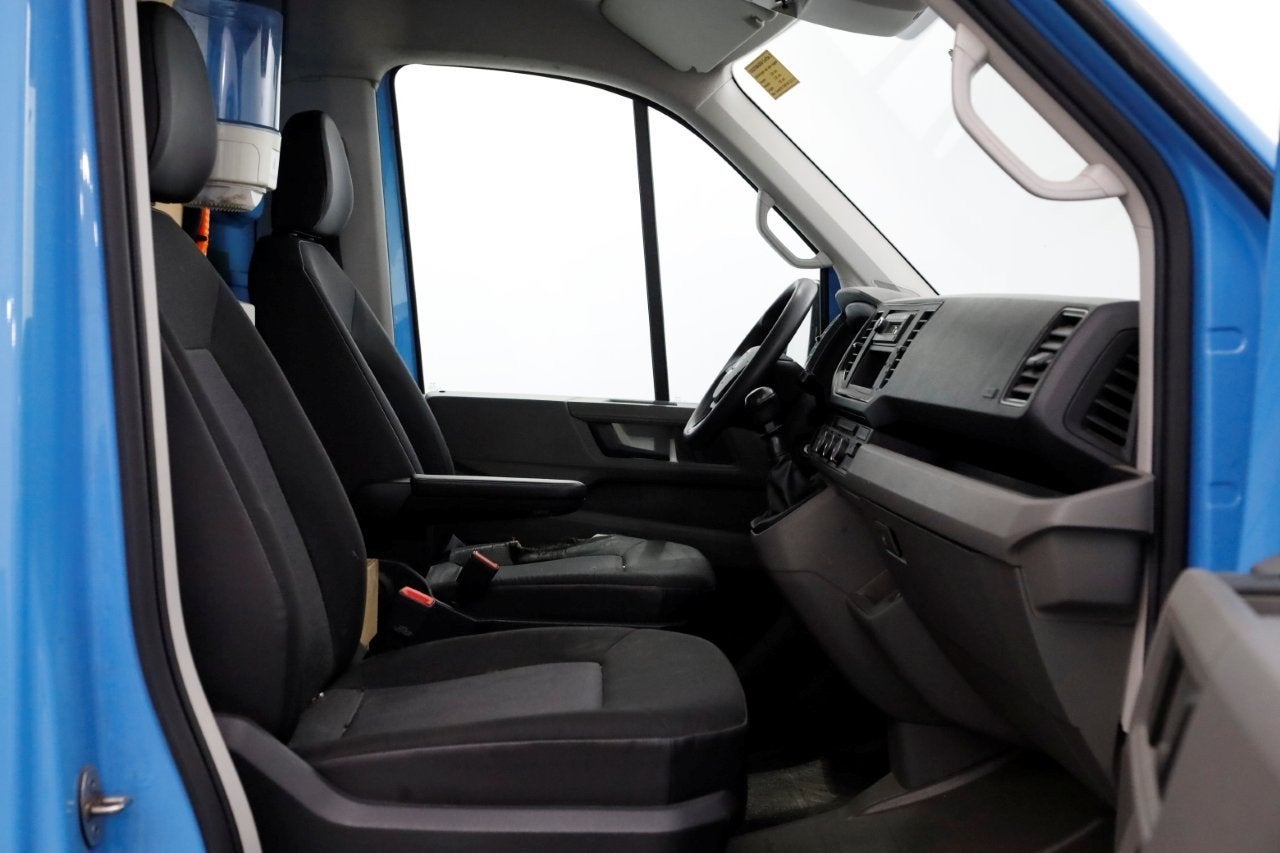 Volkswagen Crafter 35 2.0 TDI E6 Bakwagen met achterdeuren 2, Voorwielaandrijving, Parkeersensor, Gebruikt, 4 cilinders