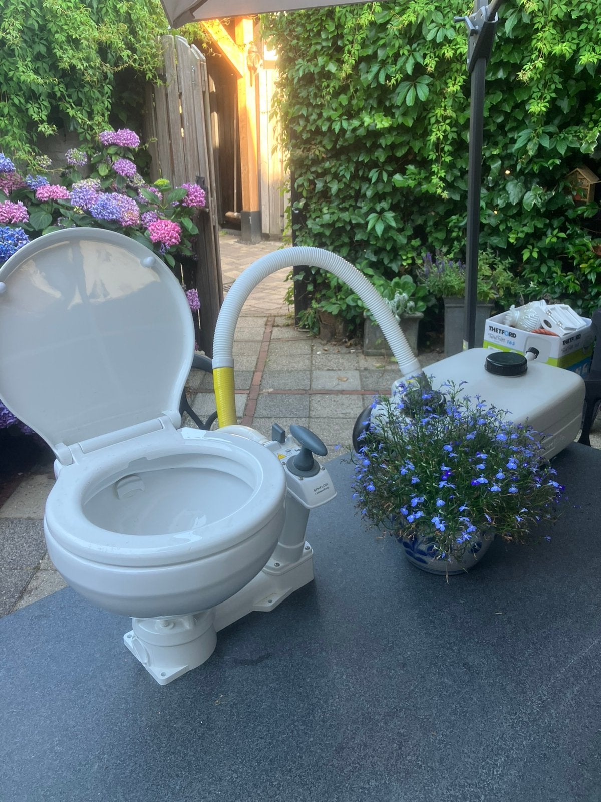 Onderwatertoilet, Watersport en Boten, Ophalen, Nieuw, Kombuis en Sanitair, Zeilboot of Motorboot