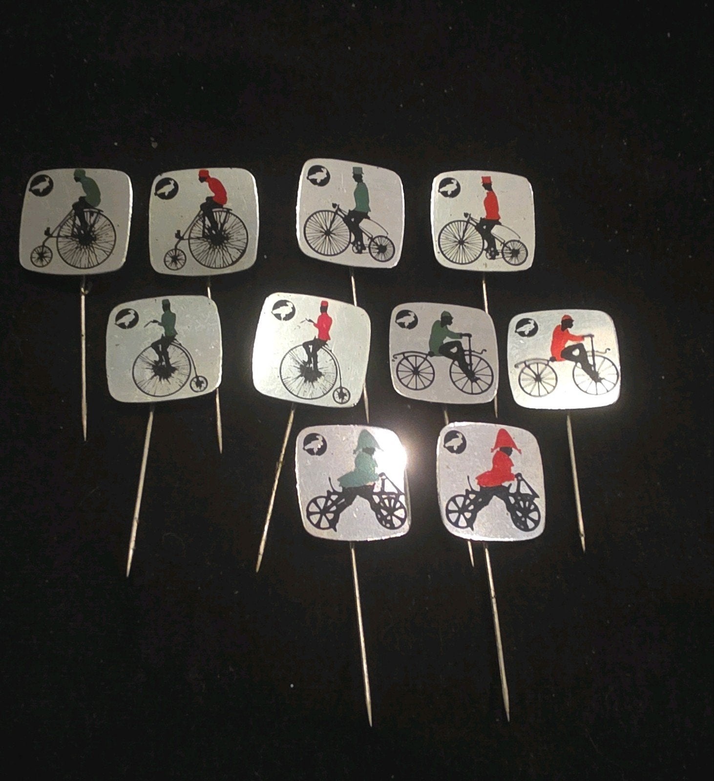 Vintage Speldjes - Historische fietsen., Verzamelen, Ophalen of Verzenden, Gebruikt, Transport, Speldje of Pin