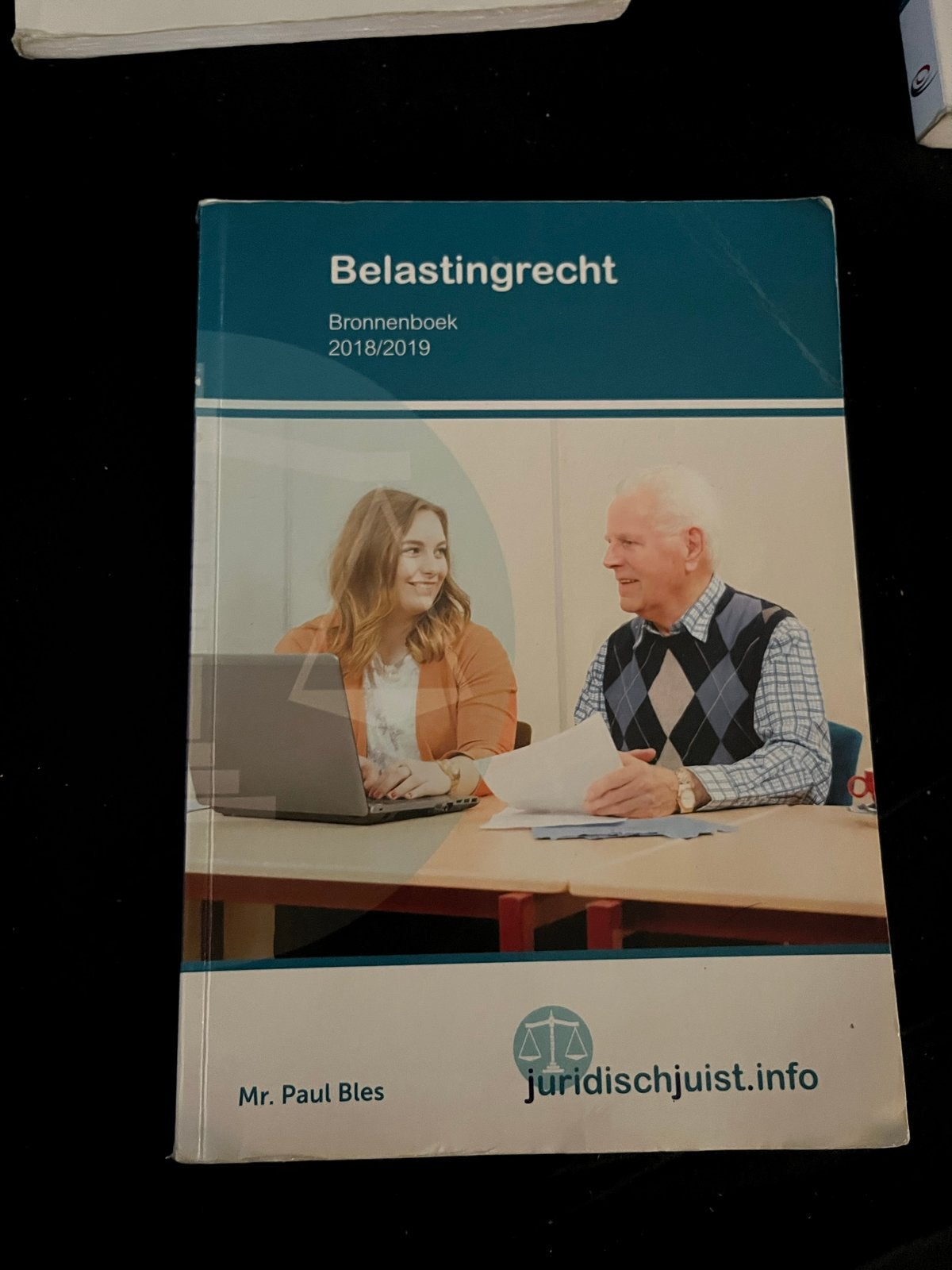 Juridischjuist schoolboeken/bronnenboeken, Ophalen, Gamma, Zo goed als nieuw, HBO