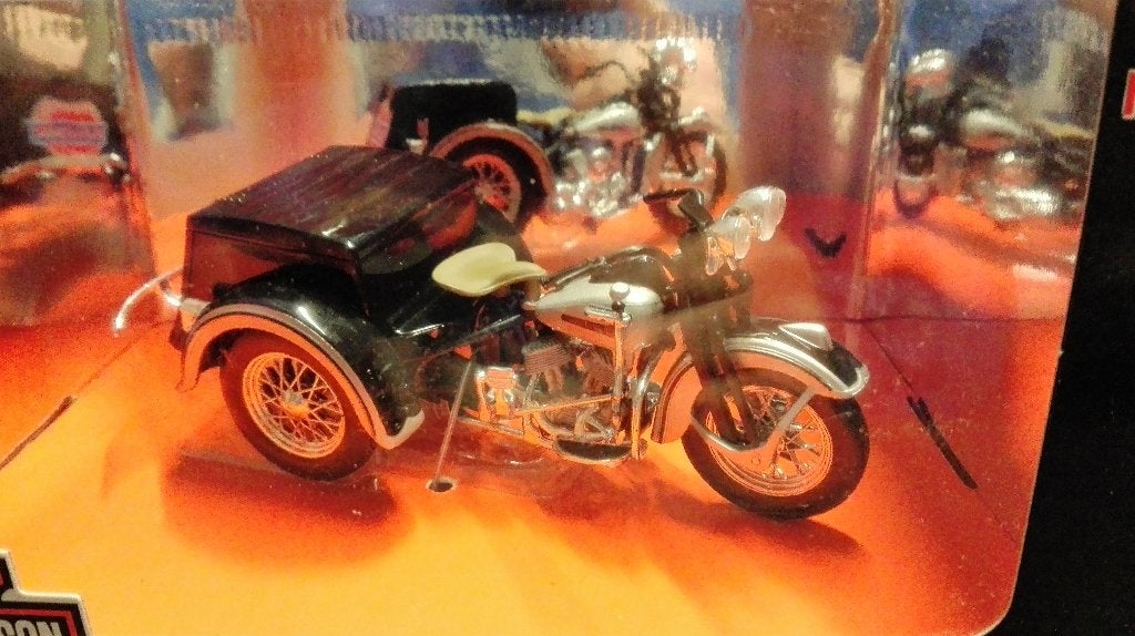 modelmotoren oa Maisto Harley Davidson en andere, Overige merken, Nieuw, Ophalen of Verzenden, Groter dan 1:32