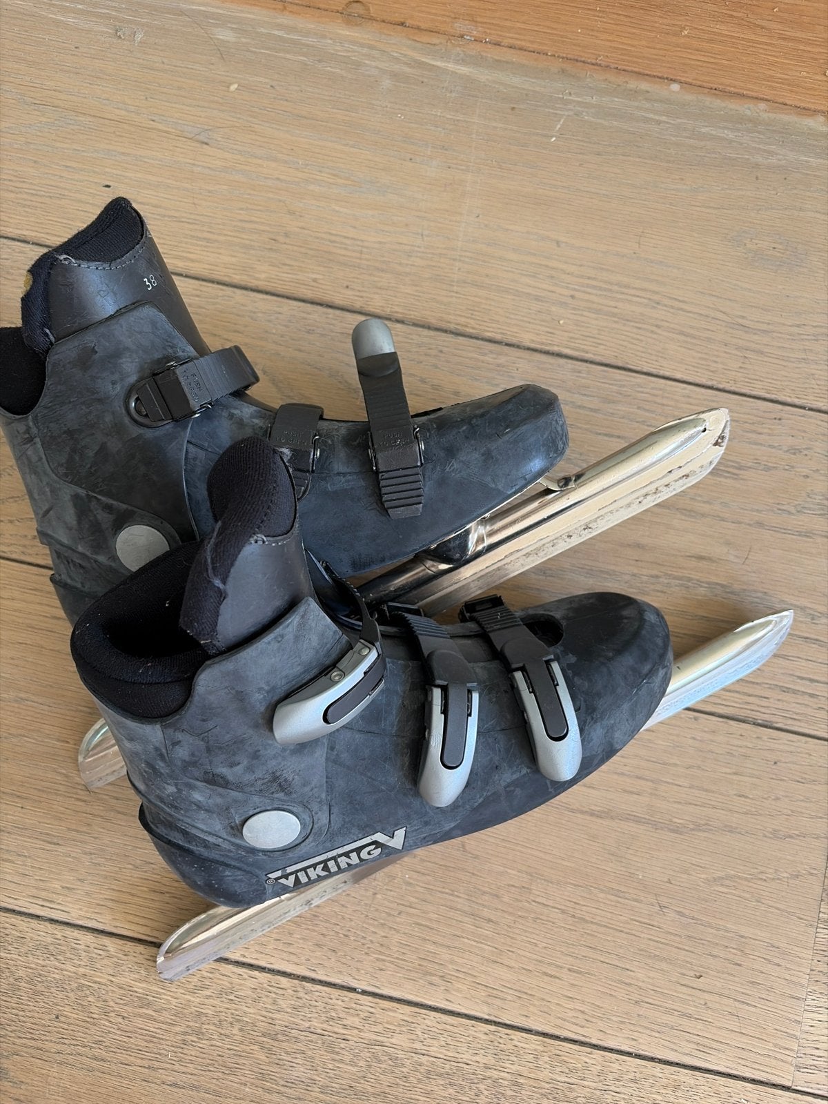 Viking Combinoren maat 38 - Klaar voor een nieuwe ronde!, Sport en Fitness, Schaatsen, Ophalen of Verzenden, Gebruikt, Combinoren