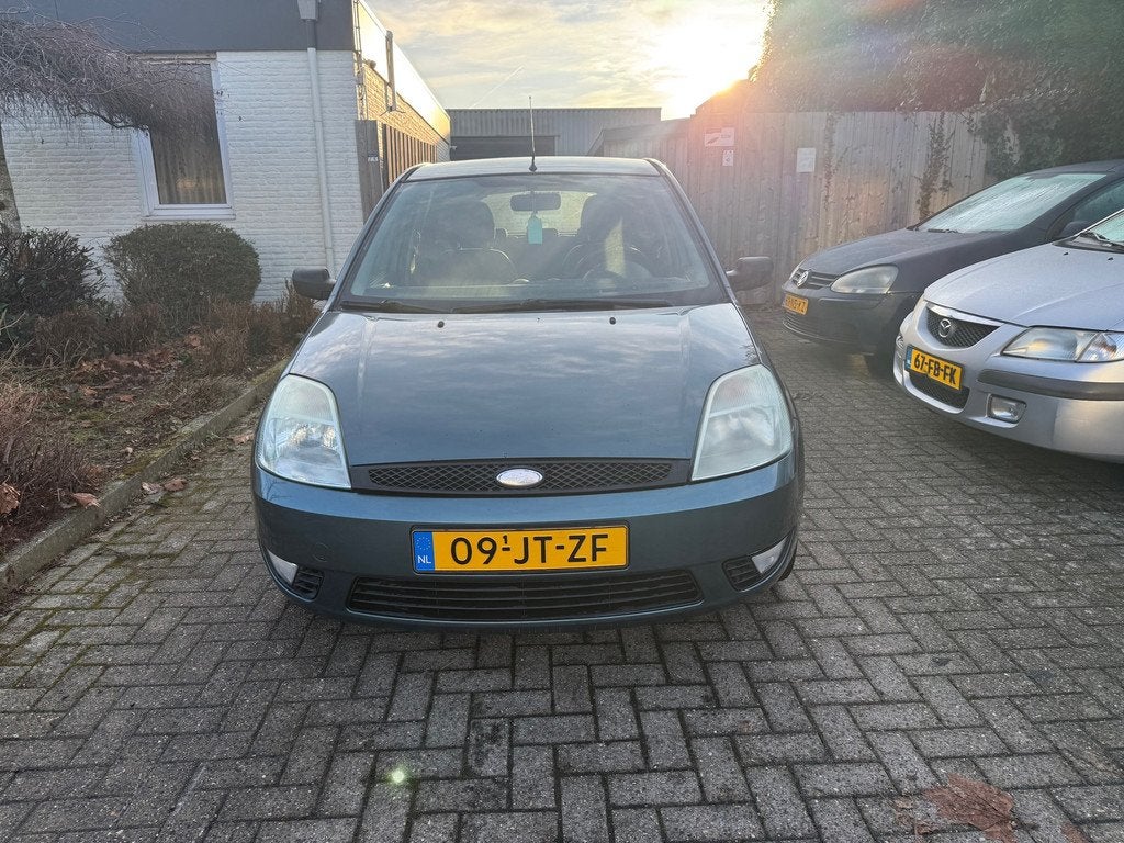 Ford Fiesta 1.4-16V First Edition, Auto's, Voorwielaandrijving, 15 km/l, Gebruikt, 4 cilinders
