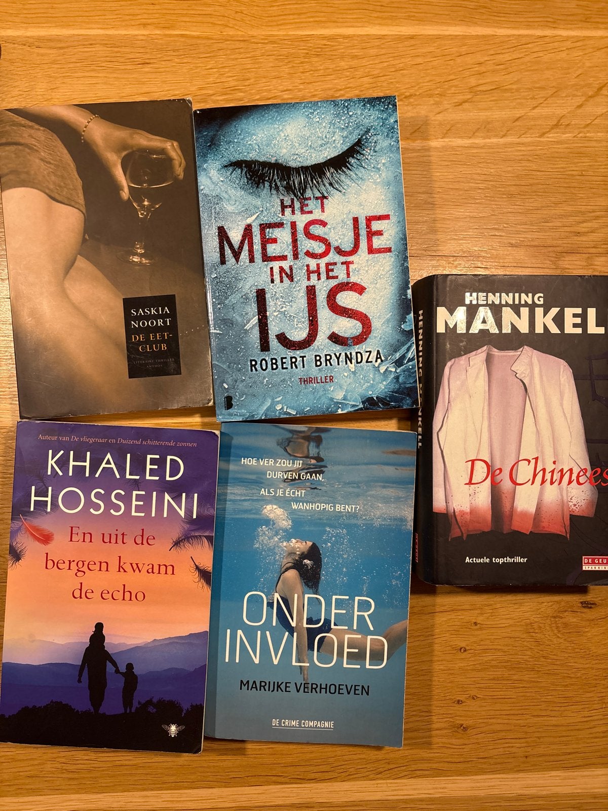 Diverse boeken: Thrillers en romans - Zo goed als nieuw, Boeken, Ophalen of Verzenden, Gelezen