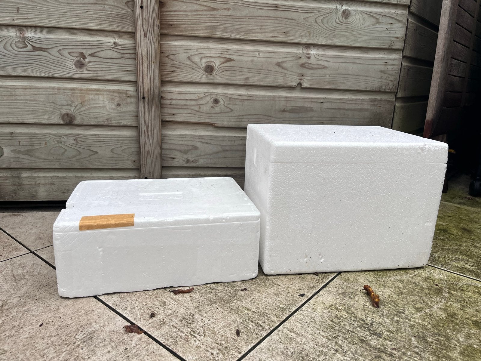 Isolatieboxen van piepschuim - 2 stuks, Ophalen, Gebruikt, 40 tot 60 cm, Bak of Kist