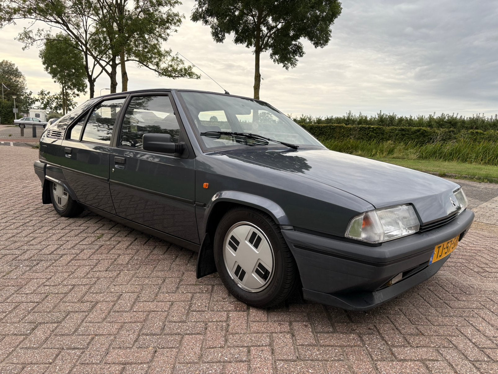 Citroën BX 1.9 GTI 8V 1988 nap kmstand!, foto 2