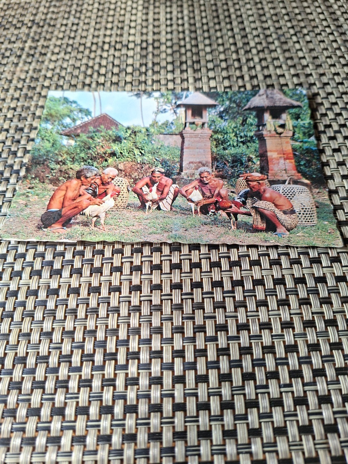 Bali - Hanengevecht, Verzamelen, Ophalen of Verzenden, 1960 tot 1980, Gelopen, Overige thema's
