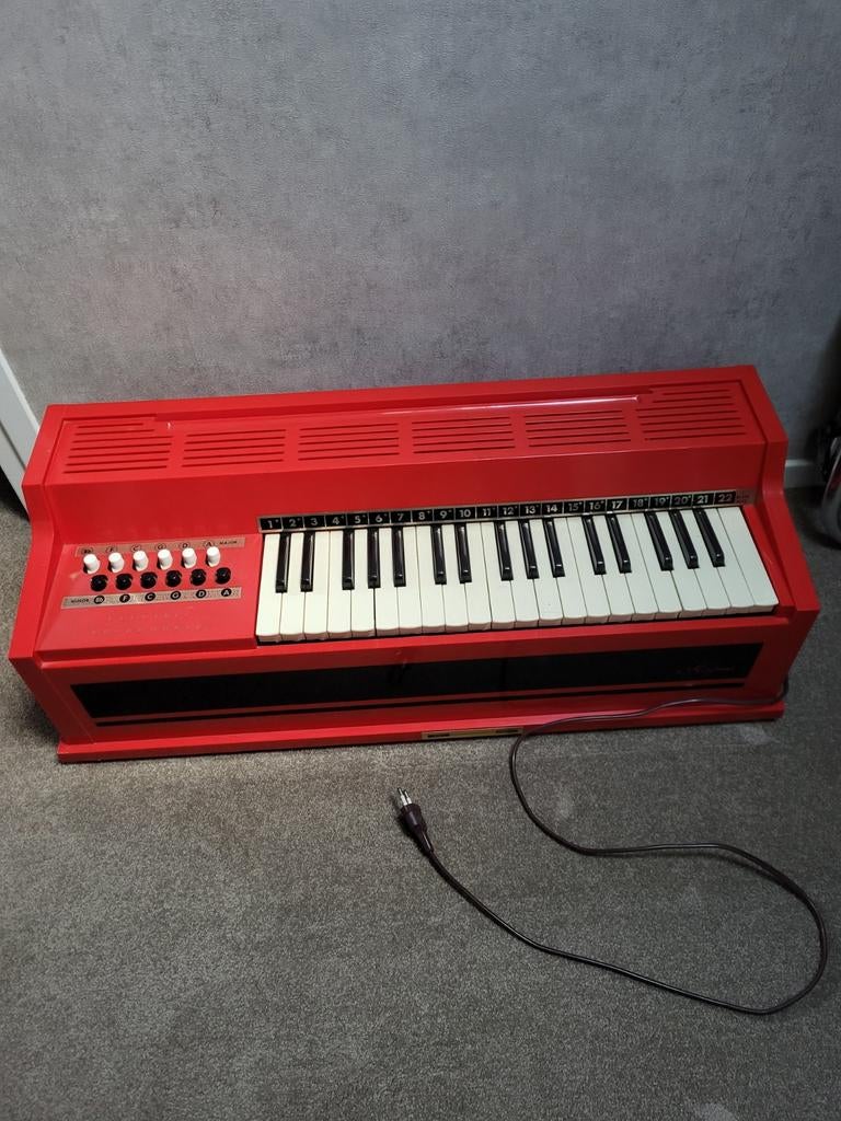 Vintage  Magnus  Elektrisch  Akkoorden   Luchtorgel, Ophalen, Gebruikt, 2 klavieren, Orgel