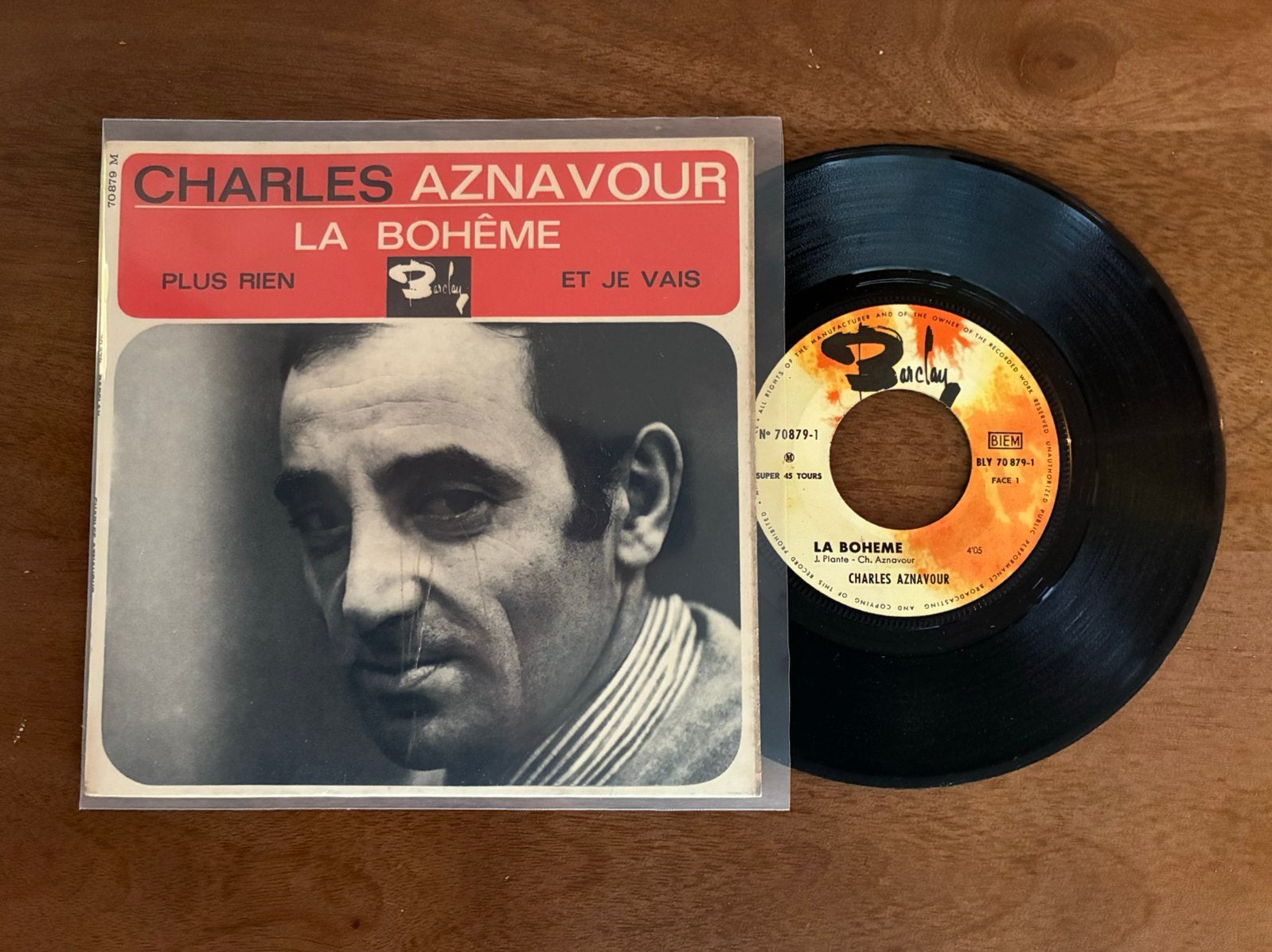 Charles Aznavour - La bohéme, Ophalen of Verzenden, Zo goed als nieuw, 7 inch, Pop