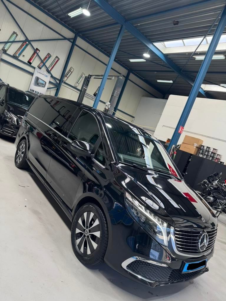 Mercedes EQV Huren | Tesla Huren | Rent a Taxi | Taxi Huren