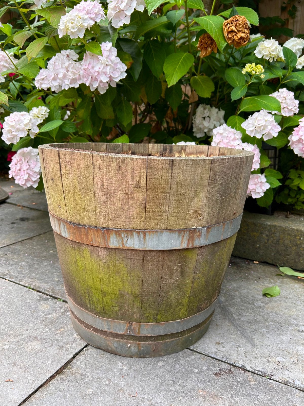 kastanje houten half whisky/ wijnvat / portvat bloembak, Ophalen, Rond, Zo goed als nieuw, Tuin