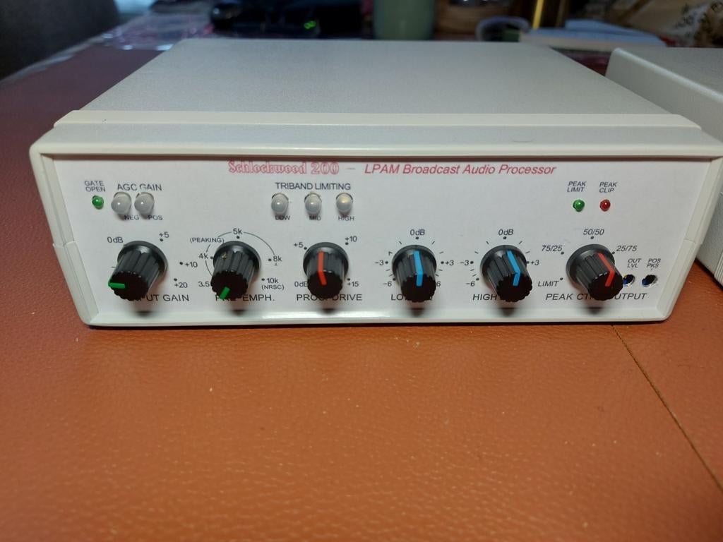 Schlockwood 200 lpam processor, Telecommunicatie, Zenders en Ontvangers, Ophalen of Verzenden