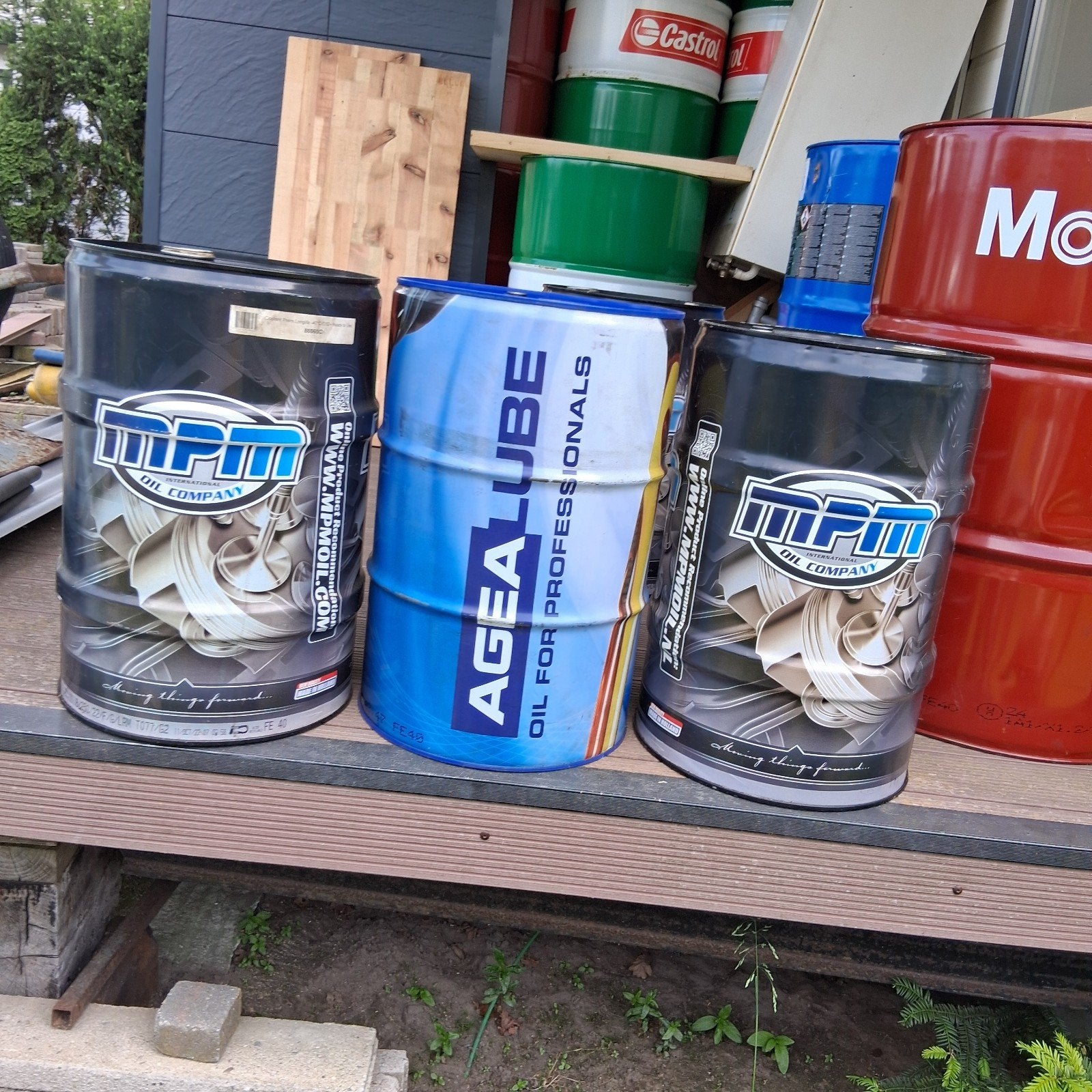 olie vat cq vuurton.60 liter of 200 liter., Tuin en Terras, Ophalen