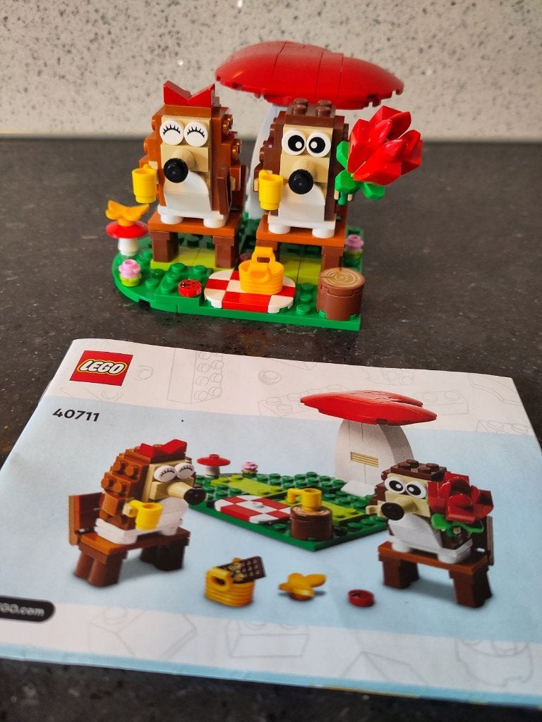 Lego Egel Picknick (40711) - Zo goed als nieuw, Overige thema's, Lego, Ophalen of Verzenden, Zo goed als nieuw