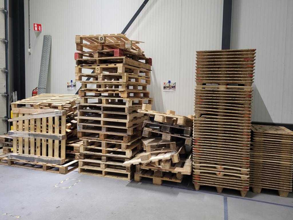 Gratis pallets, Ophalen of Verzenden, Overige houtsoorten, Minder dan 200 cm, Pallet