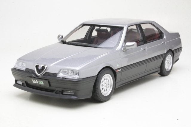 Alfa Romeo 164 Q4 1994 - 1:18 - Triple 9 - nieuw in OVP, Hobby en Vrije tijd, Modelauto's | 1:18, Ophalen of Verzenden, Nieuw